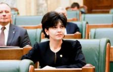 Senator Doina Federovici: Interpelare adresată Ministrului Sănătății privind subvenționarea procedurilor de fertilizare in vitro pentru cuplurile infe