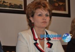 Mihaela Huncă: „Avem profesori care sunt pe lista de aşteptare pentru a-şi găsi post”
