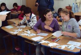 Liceul Tehnologic Special „Ion Pillat” Dorohoi: „Pace și non-violență pentru copiii lumii” - Ziua Mondială a Păcii