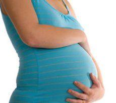  Multe gravide se grăbesc să nască prin cezariană