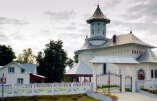 Biserica „Pogorârea Sfântului Duh și Sfânta Treime” din Smârdan va fi sfințită de PS Calinic Botoşăneanul - FOTO