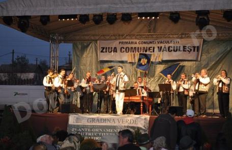 Ziua Comunei Văculești 2013: Sărbătoare de excepţie cu muzică, dans și voie bună – VIDEO/FOTO