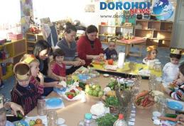 Grupa mică „Piticii” de la Grădinița 10 Dorohoi a pregătit provizii pentru iarnă - FOTO
