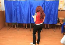 PNL propune scăderea vârstei de vot la 16 ani