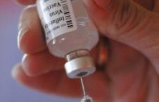 Un milion de doze de vaccin antigripal, puse la dispoziţie gratuit persoanelor cu risc