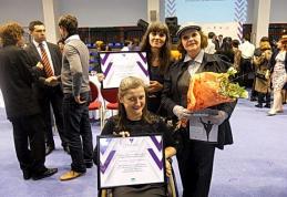 IHTIS şi INIMI LA UNISON – două ONG-uri botoşănene premiate la Gala Naţională a Proiectelor de Voluntariat 2013 - FOTO
