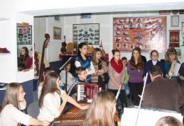 Tineri talentați din Dorohoi și Botoșani sprijiniți de Asociaţia „Mugurelul” şi Clubul Copiilor Dorohoi