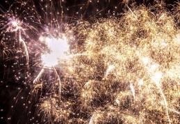 Foc de artificii spectaculos la Dorohoi, la cumpăna dintre ani! : VIDEO - FOTO