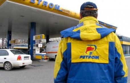 Petrom ieftineşte din nou carburanţii, cu două săptămâni înainte de marea scumpire