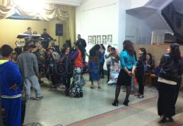 Petrecere și voie bună: Ziua Internațională a Romilor sărbătorită la Dorohoi - FOTO