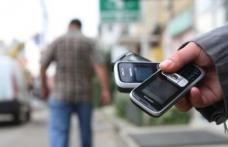 Tânăr din Dorohoi identificat de polițiști și cercetat în stare de reținere pentru furtul mai multor telefoane mobile