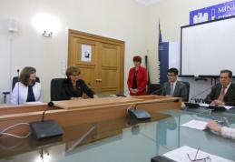 Inspectorul școlar general, Mihaela Huncă, prezentă la semnarea Convenţiei Cadru de Parteneriat