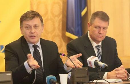 Iohannis și Antonescu demisionează, Ponta candidează