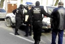 Dosarul Siret: un poliţist făcea 2.000 euro pe tură, un vameş 6.000