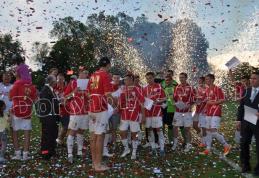Fanfară, artificii și confeti: FCM Dorohoi a sărbătorit promovarea în Liga a II-a – VIDEO/FOTO