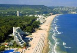 ALERTĂ LA MARE. Apa litoralului din BULGARIA este infectată cu VIRUSUL HEPATIC A 
