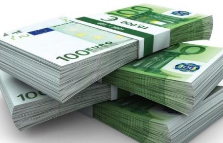  În ce condiţii pot primi tinerii 10.000 de euro nerambursabili de la stat