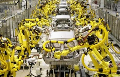 România este una dintre cele mai expuse ţări la înlocuirea forţei de muncă de către roboţi industriali