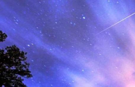 Zilele acestea, românii vor putea vedea cu ochiul liber Perseidele, spectaculosul roi de meteori