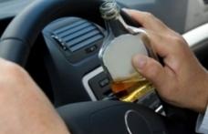 Tânăr depistat de polițiști la volan deși se afla sub influența băuturilor alcoolice 