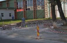 Zona de agrement de pe Bulevardul Victoriei din Dorohoi începe să prindă contur - FOTO