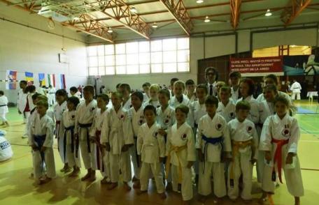 Dorohoieni premiați la Campionatul European Internațional de Karate GKA Hachi-O-Kai