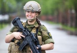 Norvegia îşi face armată de femei. Serviciul militar devine obligatoriu şi pentru ele