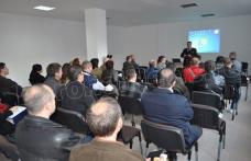 Cadre didactice instruite la Dorohoi: Specialist ISU Botoșani, instructor pentru profesorii din județ - VIDEO/FOTO
