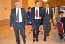 Întâlnire cu oameni de afaceri și autorități locale a ministrului Darius Vâlcov