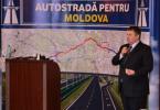 Dezbaterea publică „Autostrada pentru Moldova” a adunat la Piatra Neamţ peste 100 de susţinători ai 