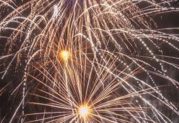 Foc de artificii spectaculos la Dorohoi, la cumpăna dintre ani! Vezi VIDEO!