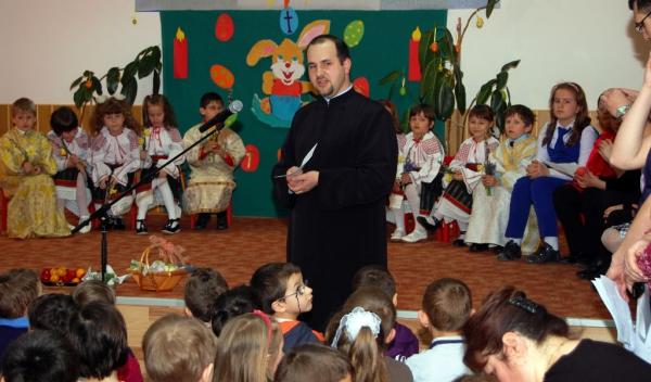 LUMINA SFANTA A INVIERI