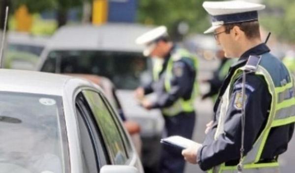 politisti-in-trafic