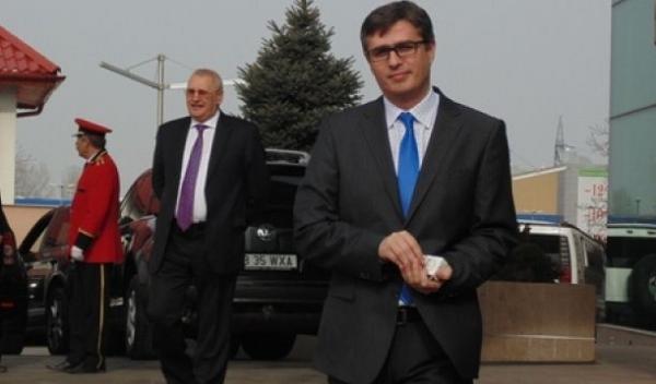 Andrei Dolineaschi