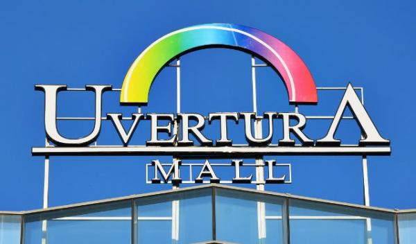 uvertura mall