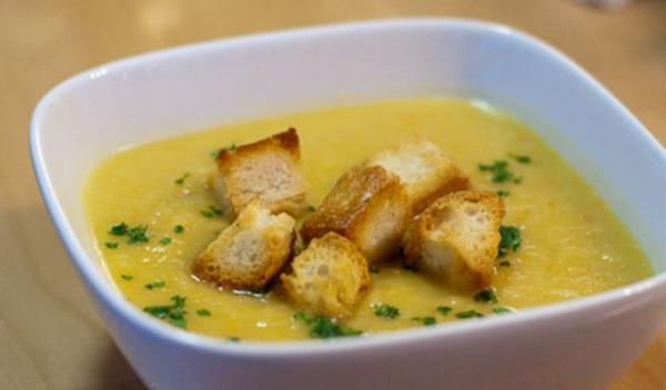 Supă-cremă de legume