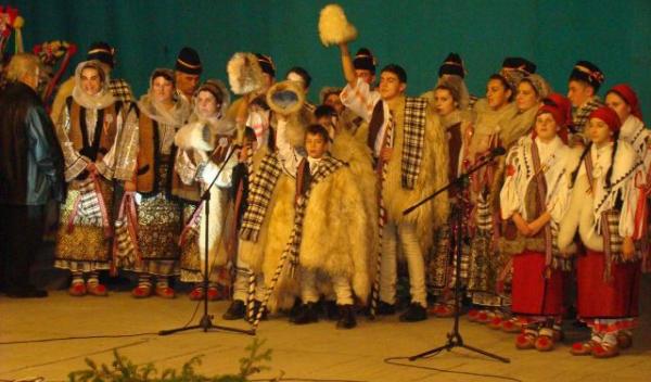 festival-de-colinde