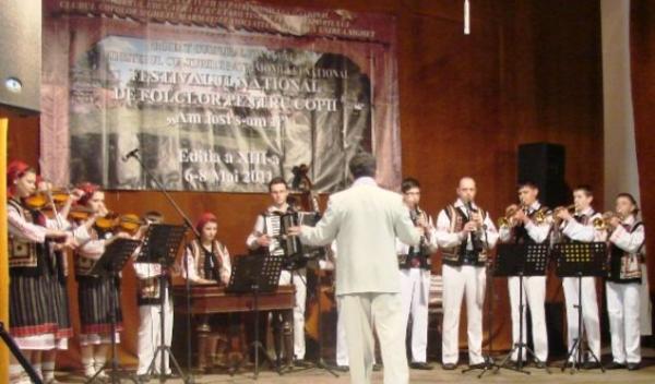 Festivalul National de folclor - Am fost ş-om fi