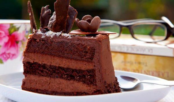 Tort cu ciocolată