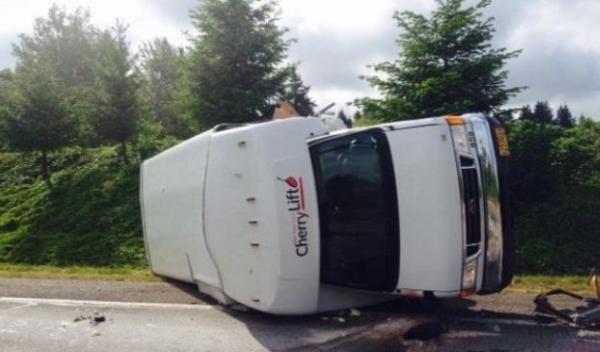 accident microbuz