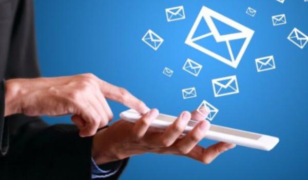 emailul pe telefon