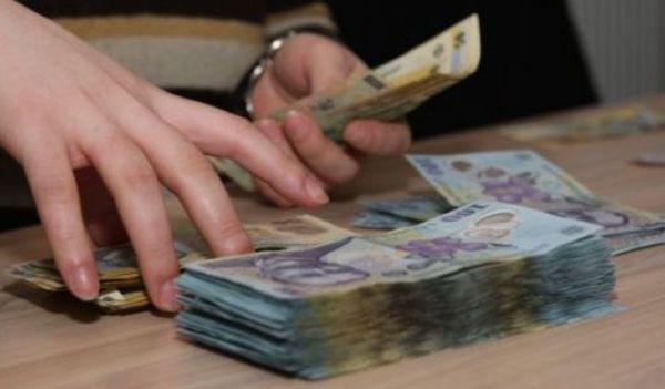 Salariul minim crește
