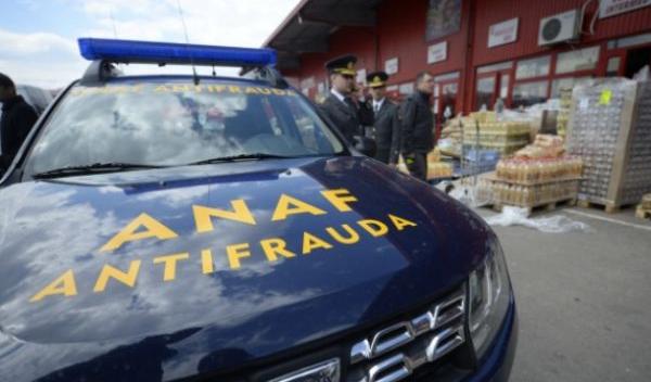Inspectori antifraudă