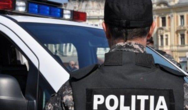 urmariti politie