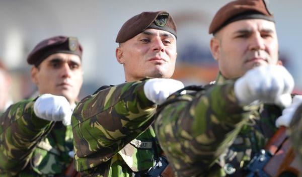 serviciul militar obligatoriu