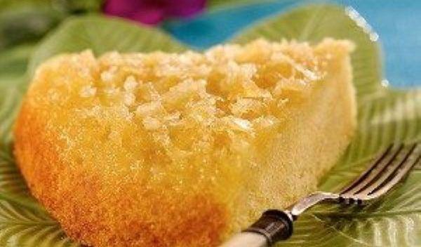 Prăjitură de post cu ananas