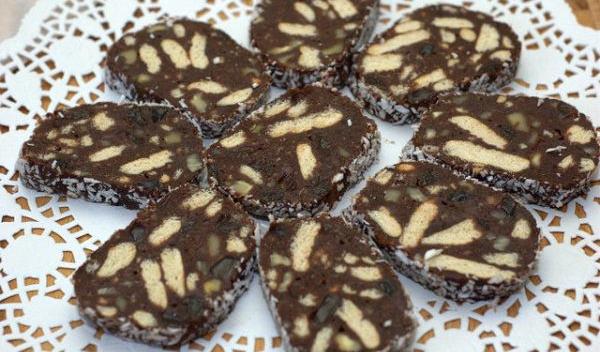 Salam de biscuiți