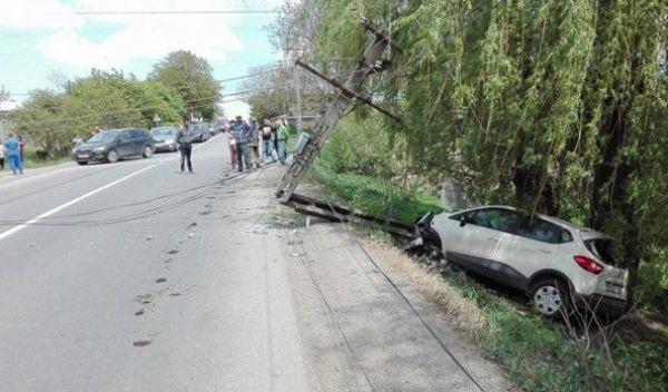 Accident spectaculos pe o şosea din Iaşi