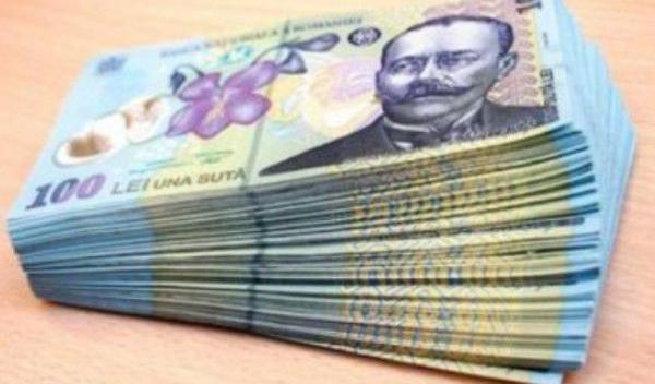 Ce salarii sunt la ANAF