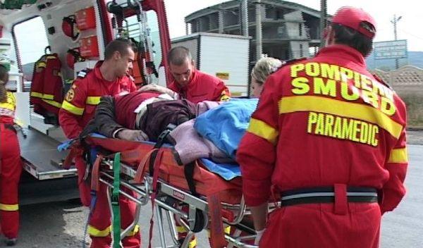 ranit-dupa-ce-intrat-cu-scuterul-intr-un-cap-de-pod